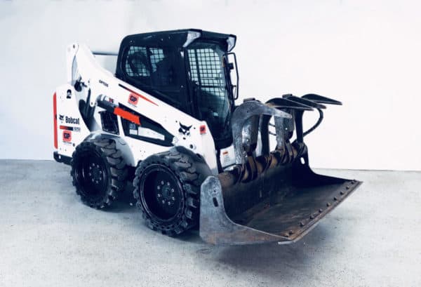 Solid Bucket Grapple – Attachment for Skid Steer